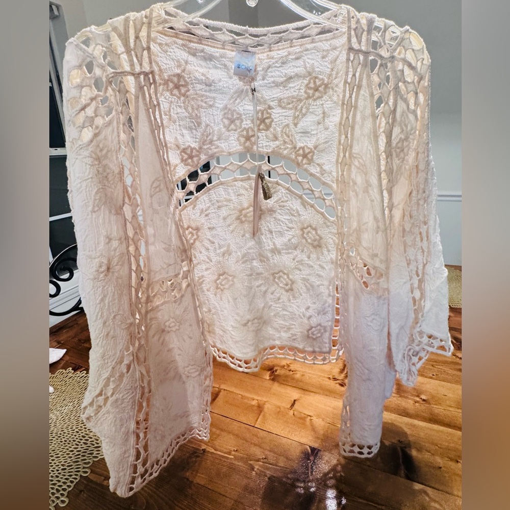 2 Chic Cream Lace Embroidered Kimono NWT Boho Beach Cover Up Festival